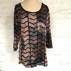 Long Sleeve top chevron stripe tie dye bleached L